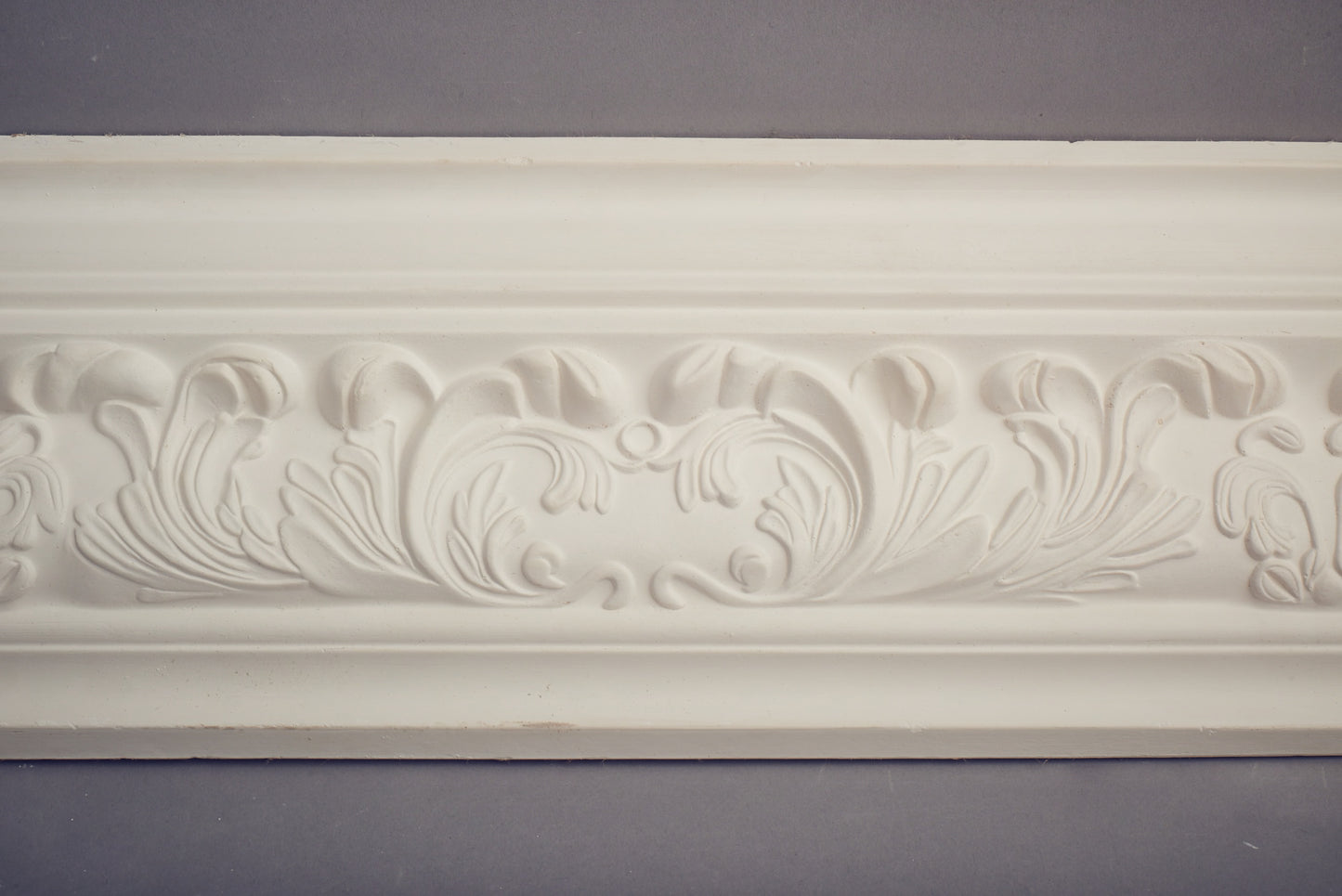 Acanthus C18