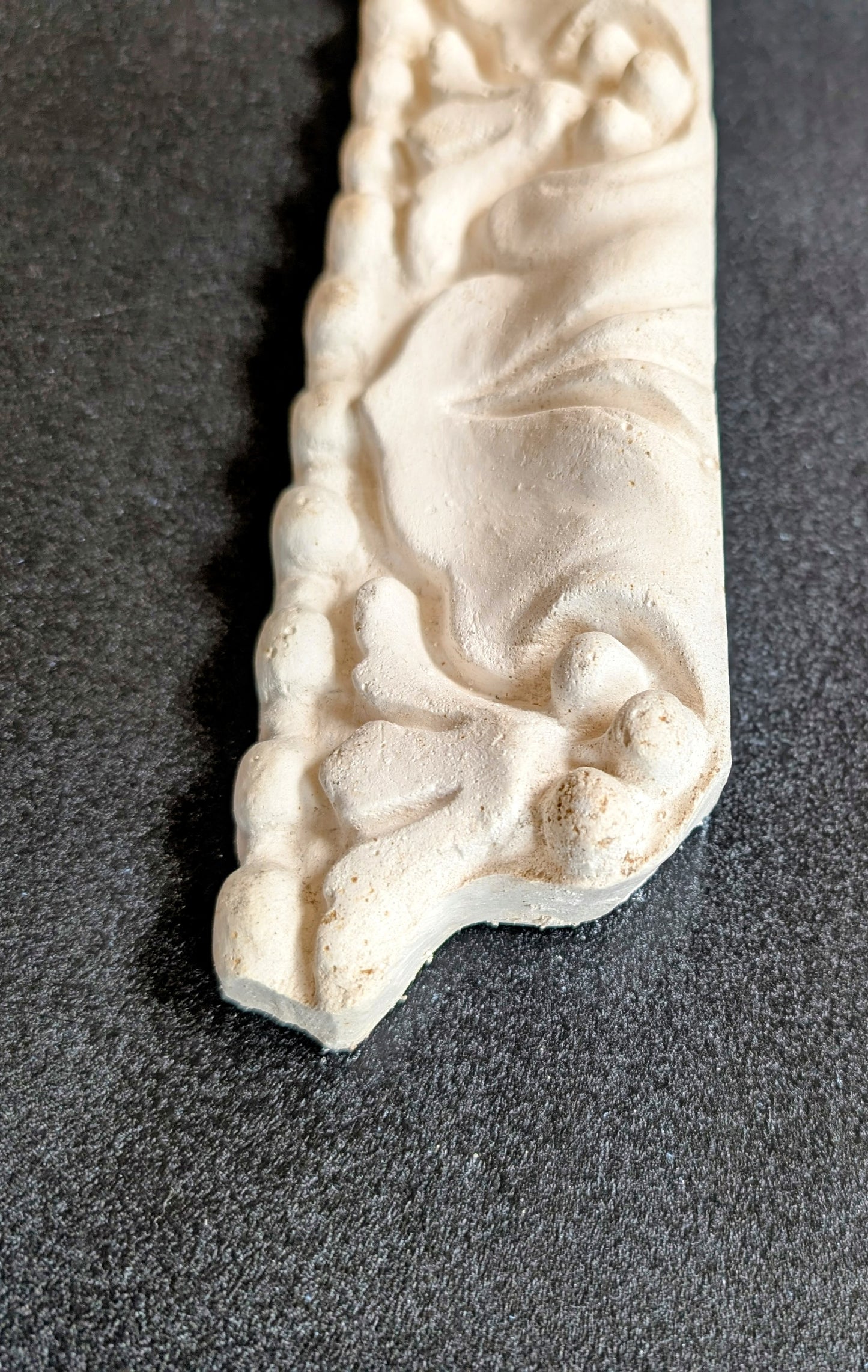 Large Leaf & Bead